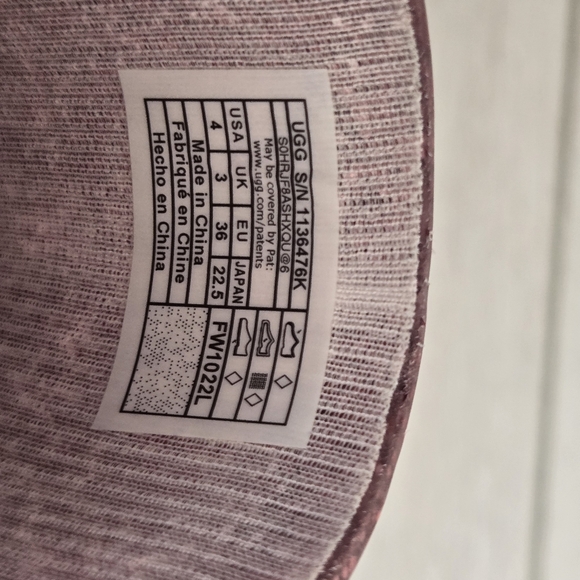 UGG Drizlita Glitter Kids Boots Sz 4 - Picture 7 of 8